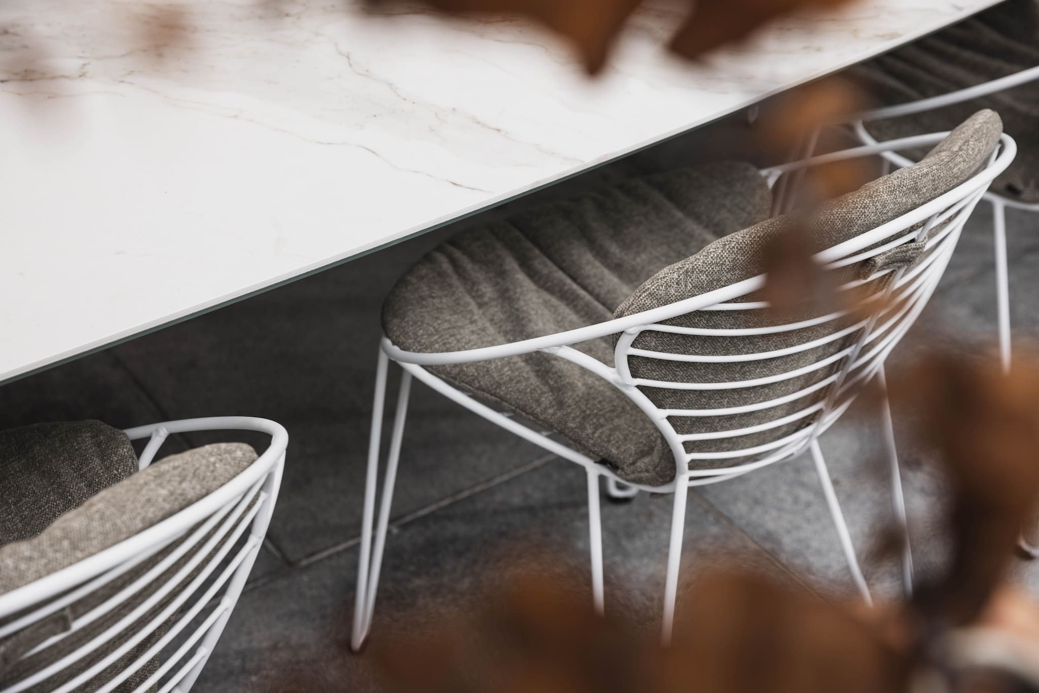 WIRE DINING CHAIR