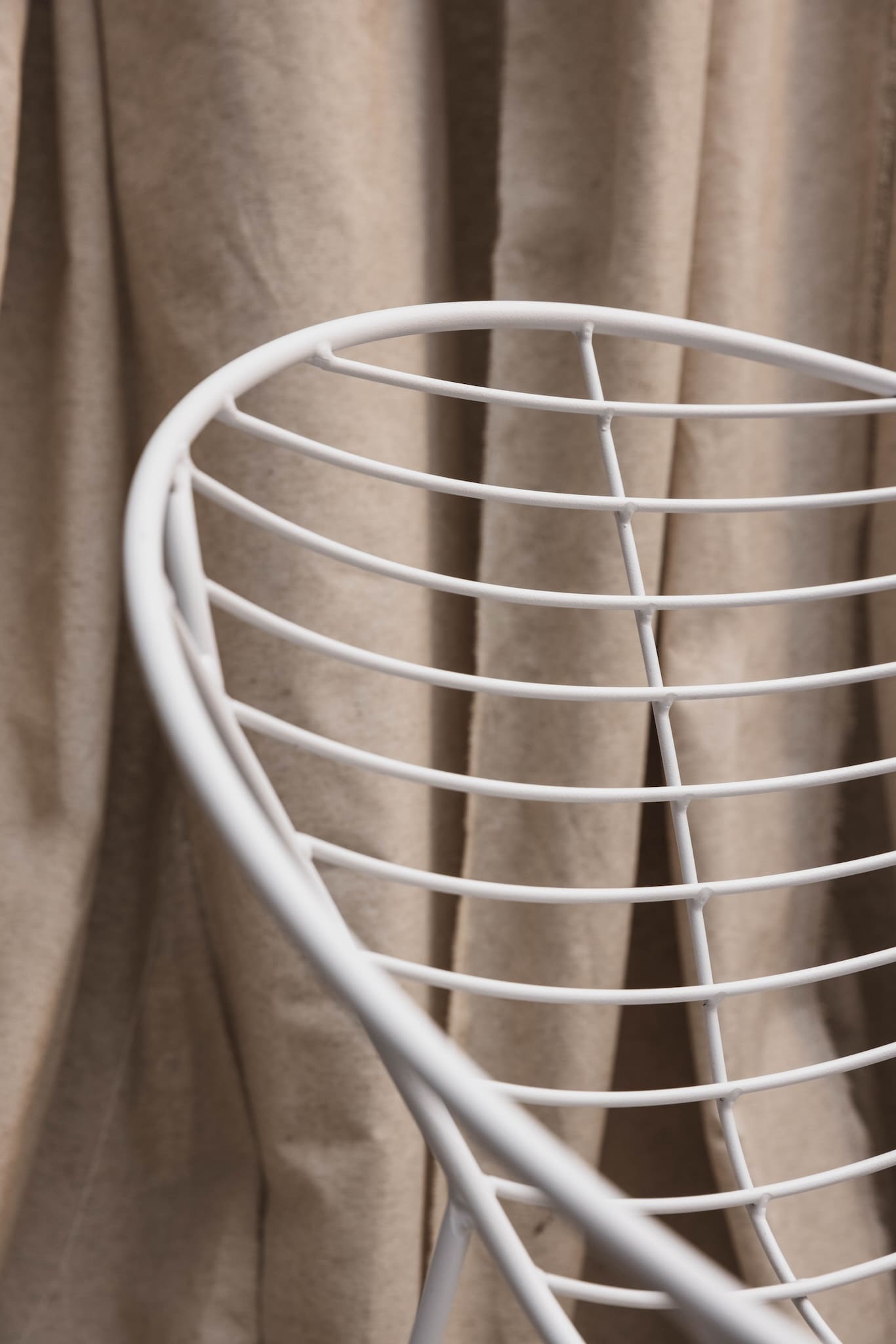 WIRE DINING CHAIR