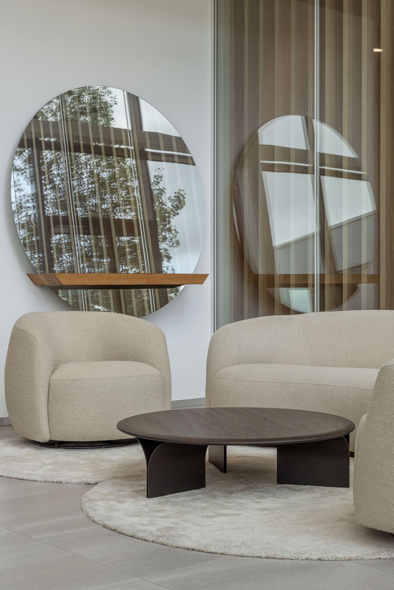 ARCS ROUND COFFEE TABLE