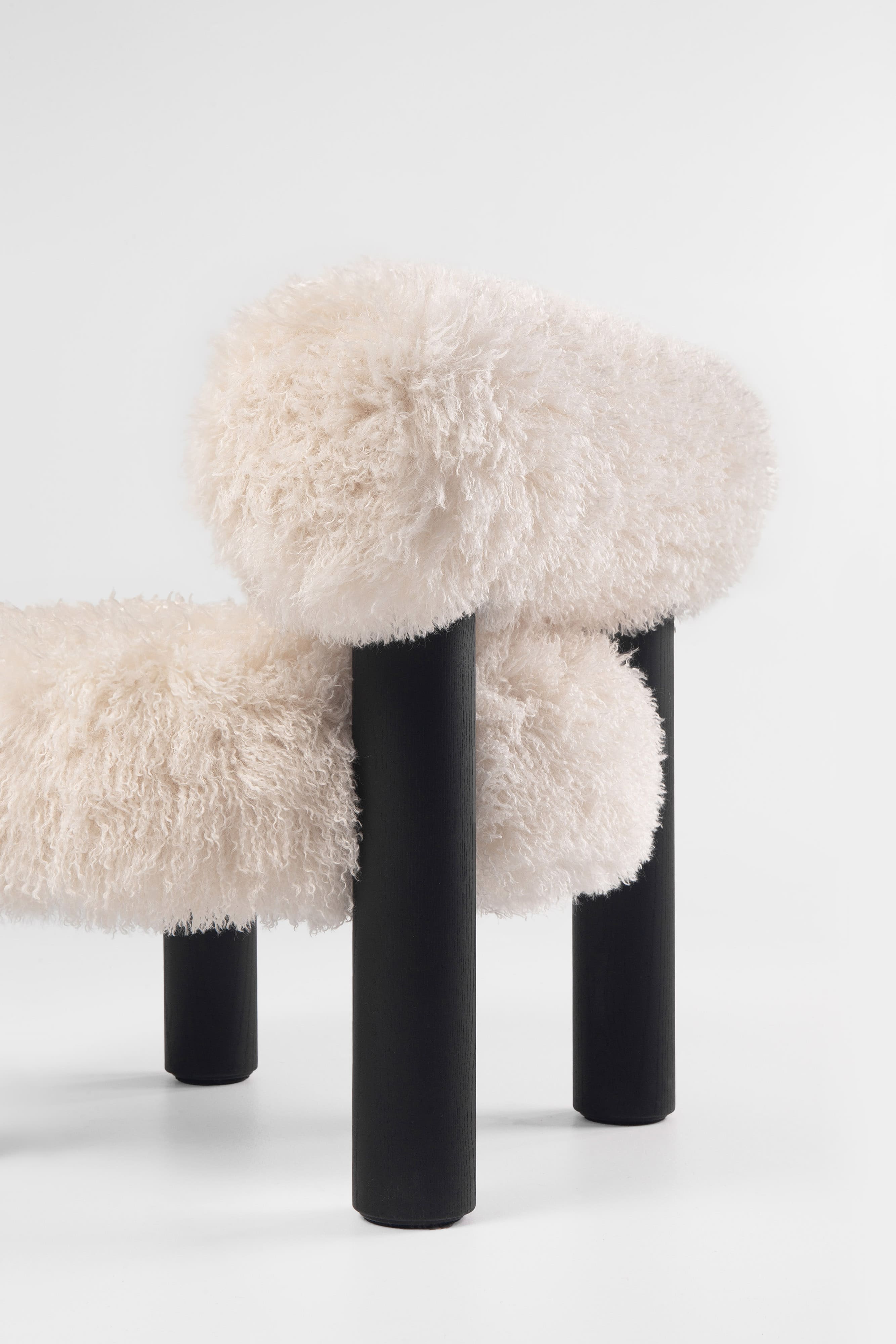 Accent Chair LOW CHAIR GROPIUS CS2 FLUFFY EDITION NOOM