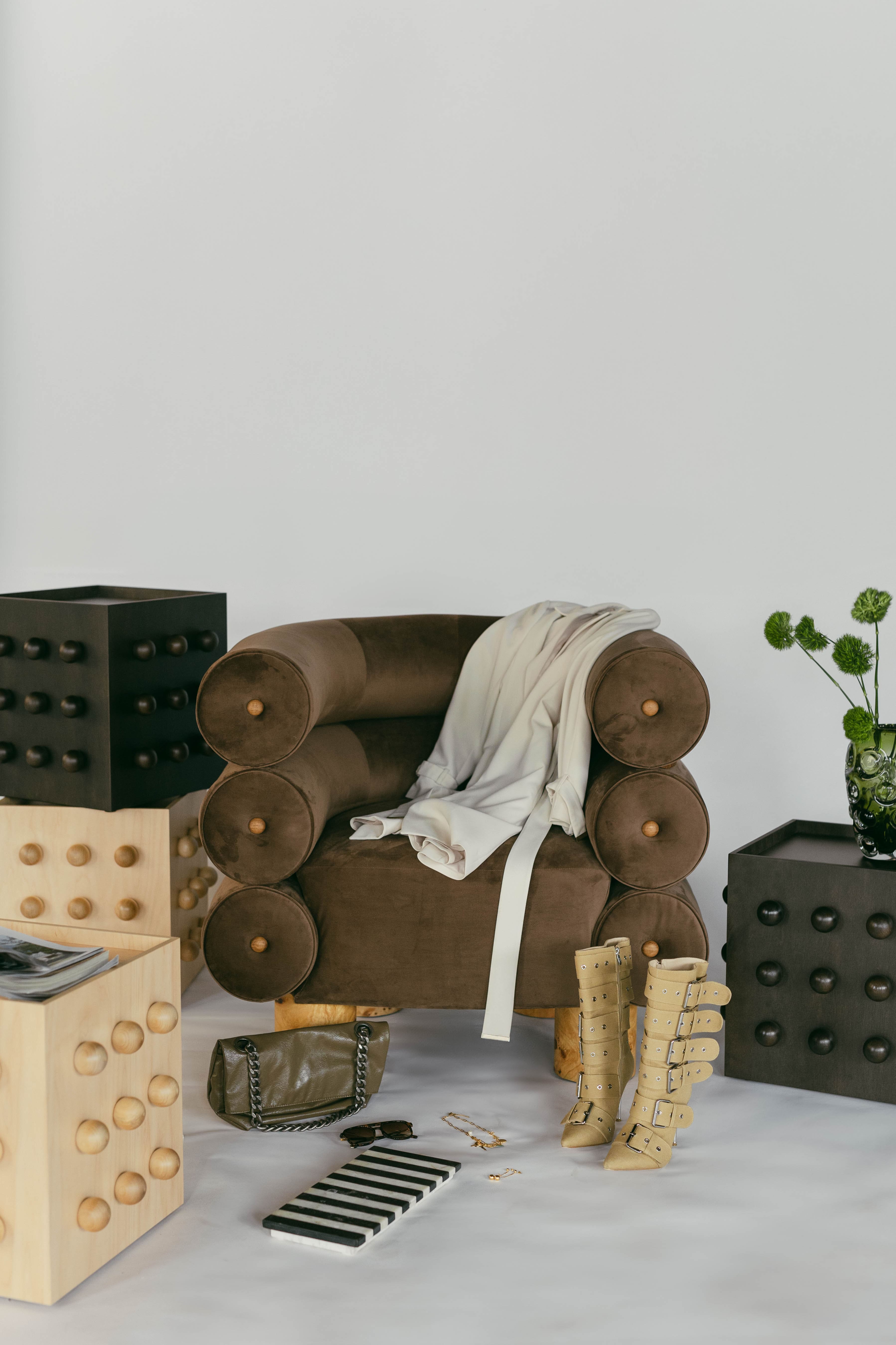 Armchair FAVOR CHAIR Savvy Design & Co.
