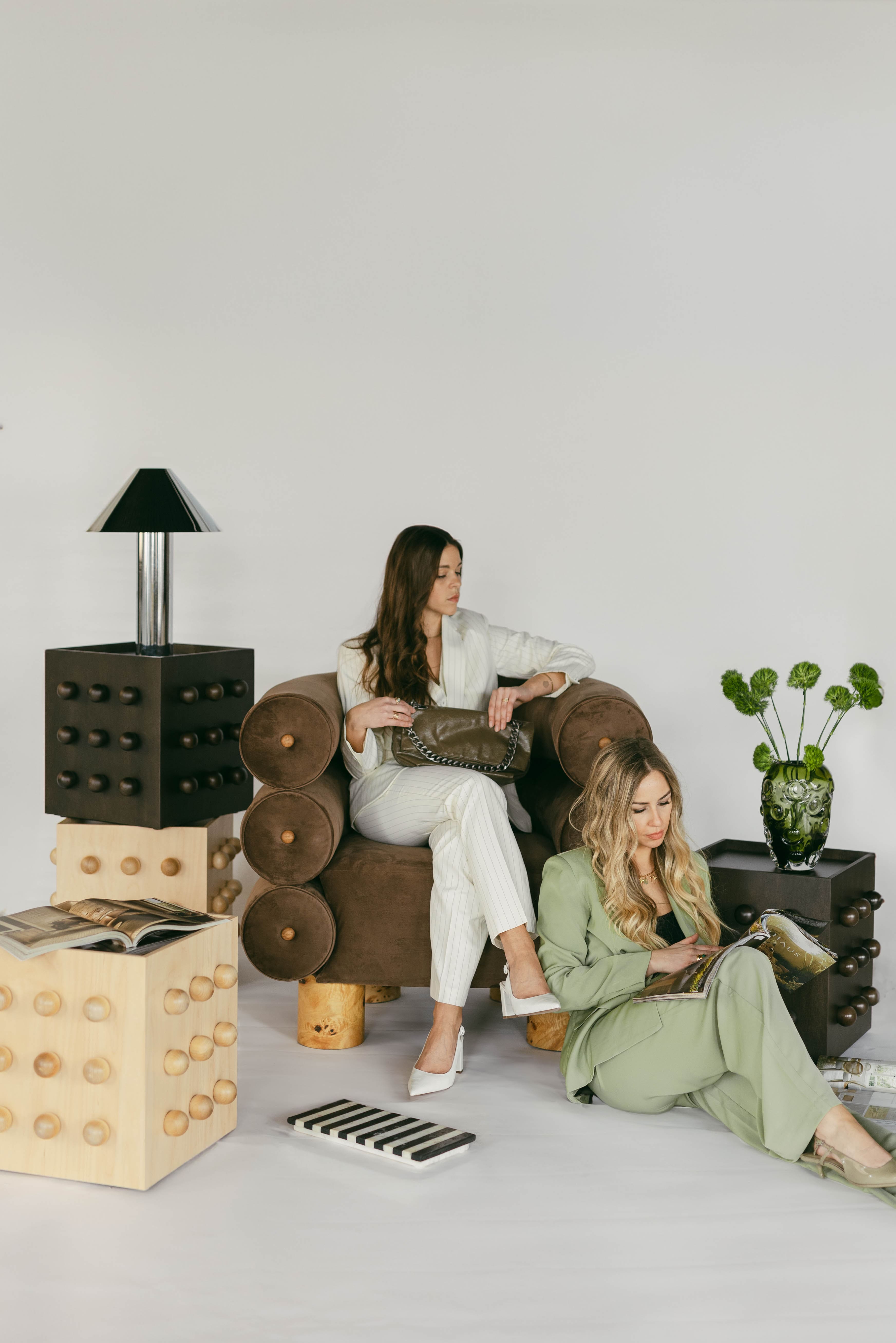 Armchair FAVOR CHAIR Savvy Design & Co.