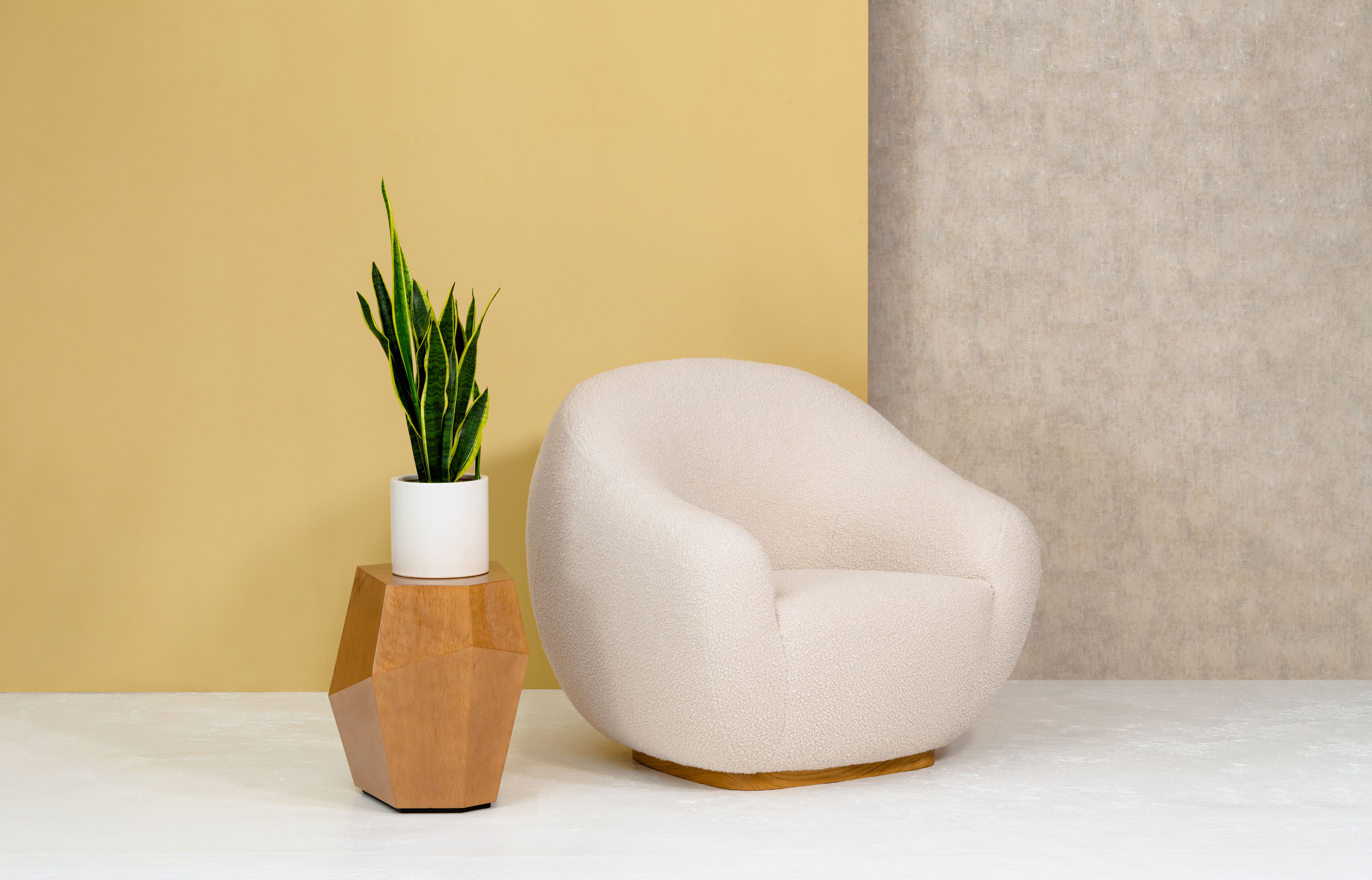 Armchair NIEMEYER II ARMCHAIR INSIDHERLAND