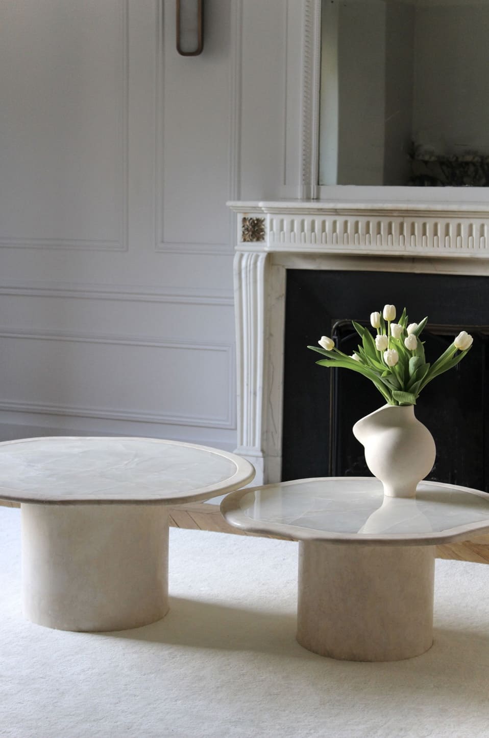 Coffee Table JOAN SOLO TRAVERTINE & WHITE ONYX MARBERA
