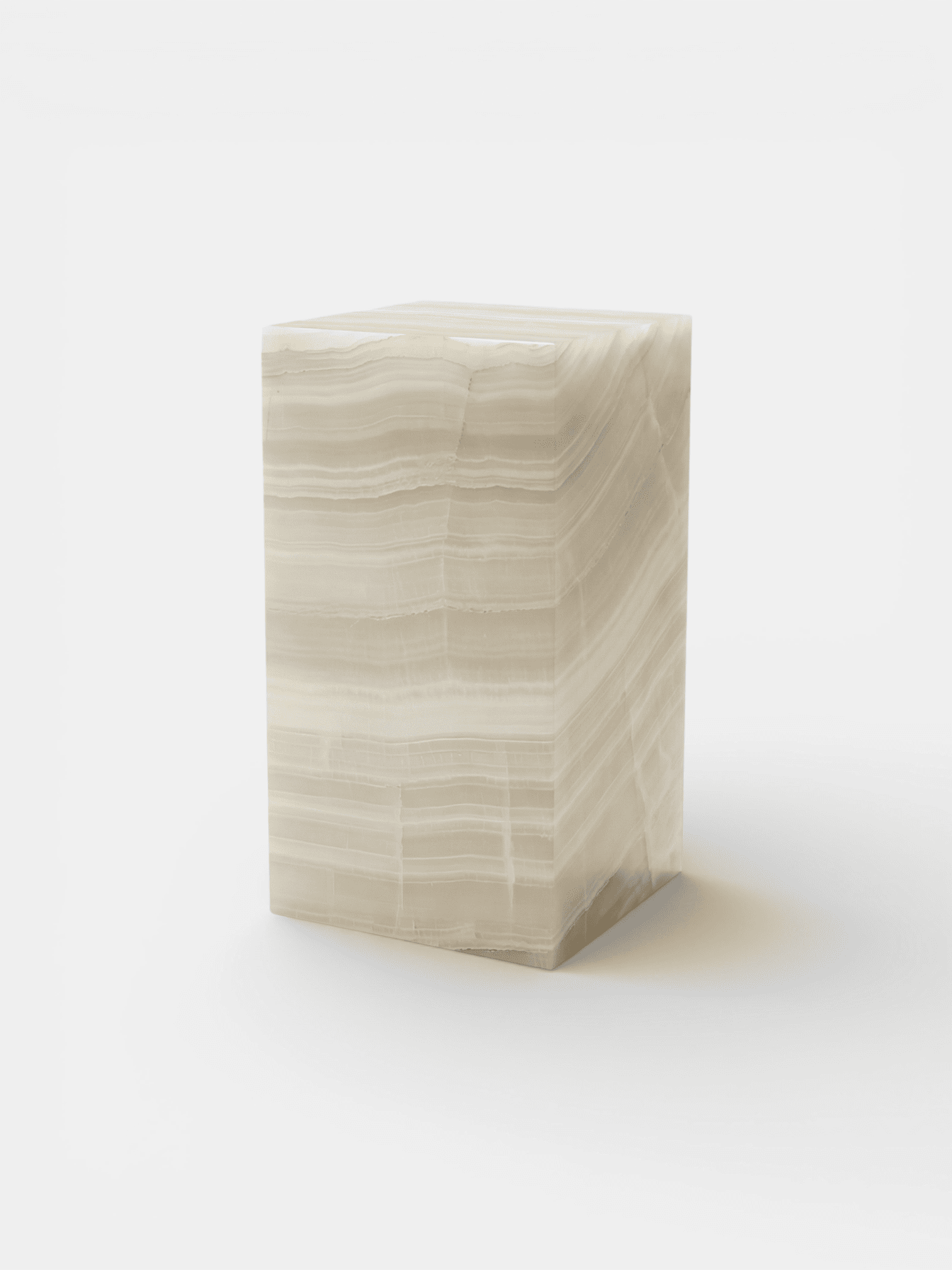 CUBE IVORY ONYX PLINTH MARBERA