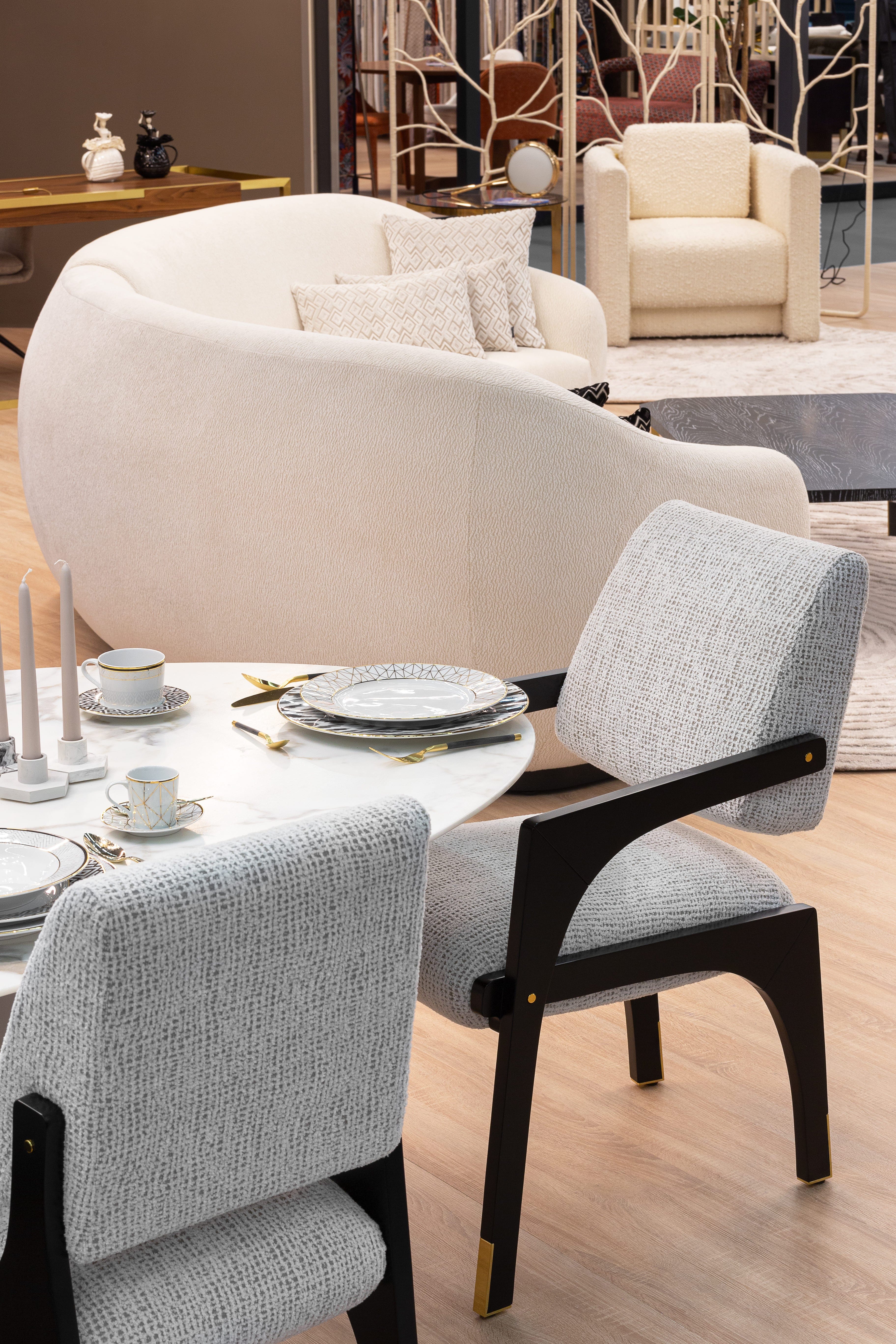 Dining Chair ARCHES DINING CHAIR INSIDHERLAND