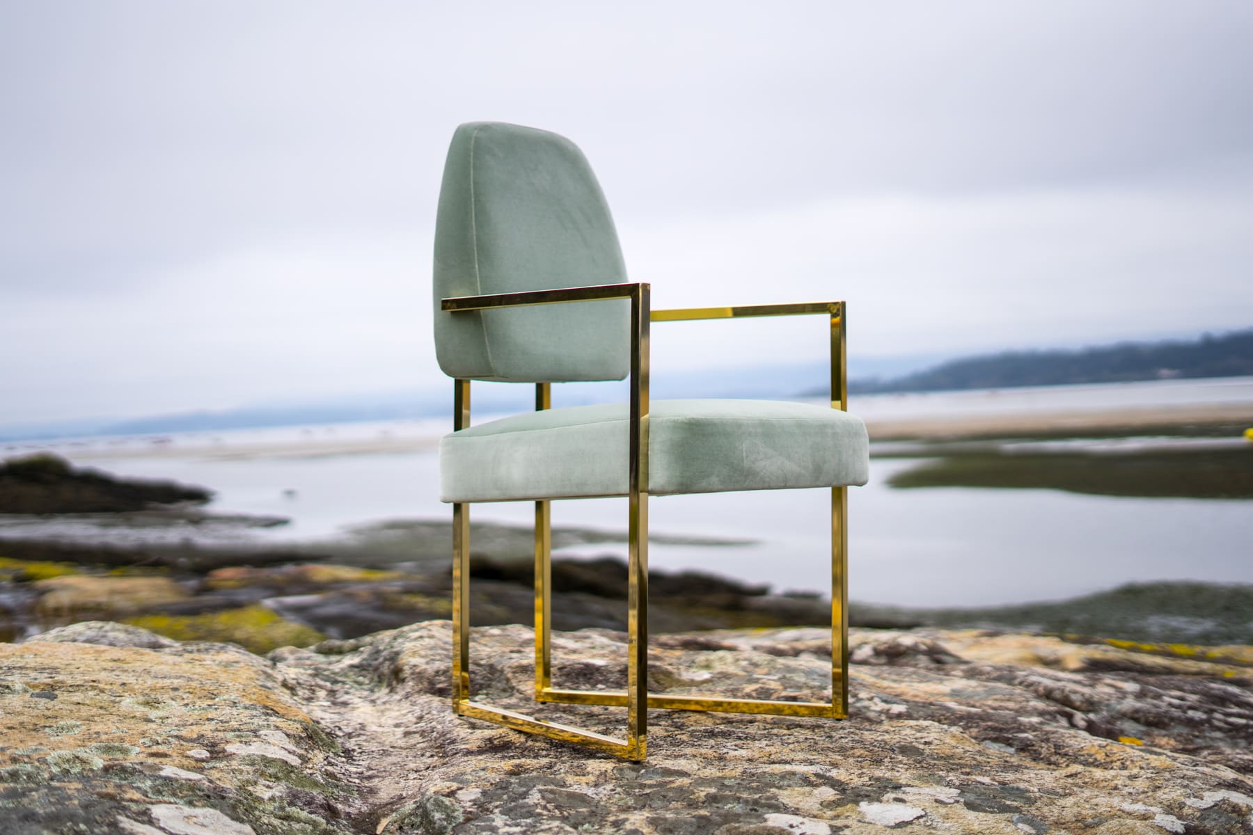 Dining Chair PERSPECTIVE  DINING CHAIR INSIDHERLAND
