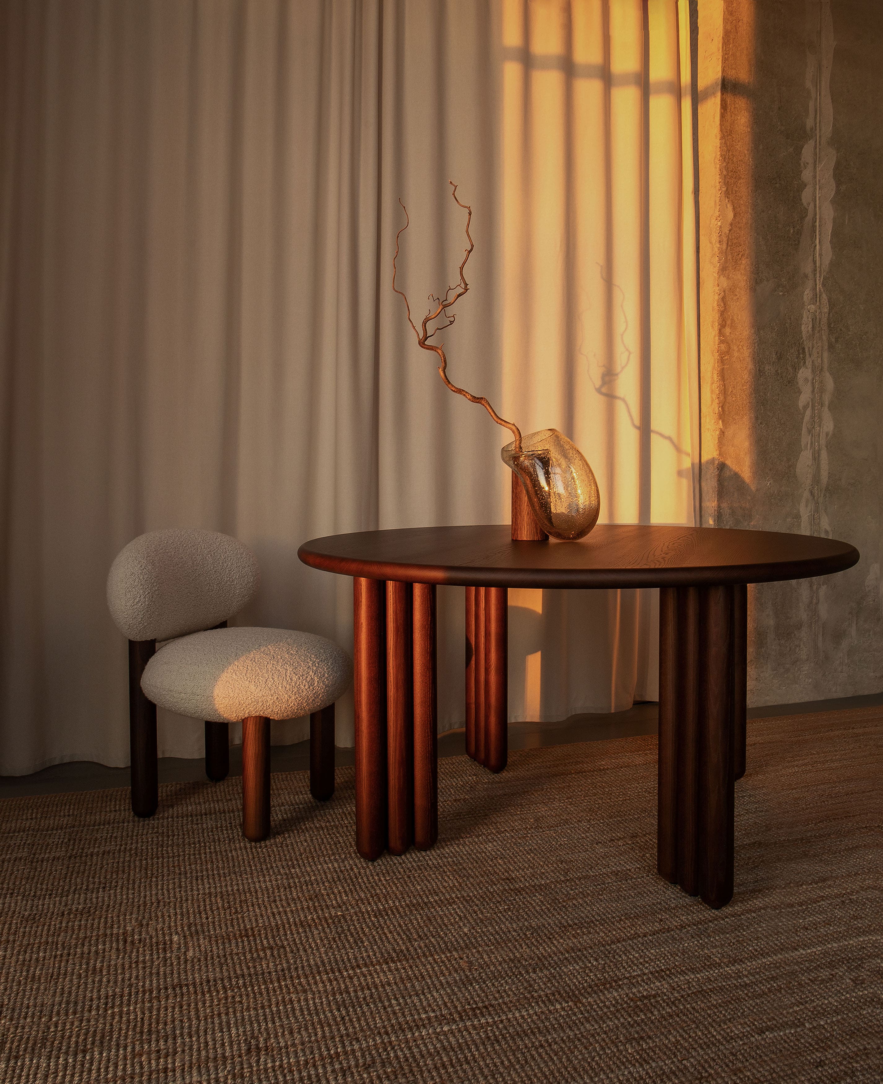Dining Table DINING TABLE FLOCK | ROUND NOOM