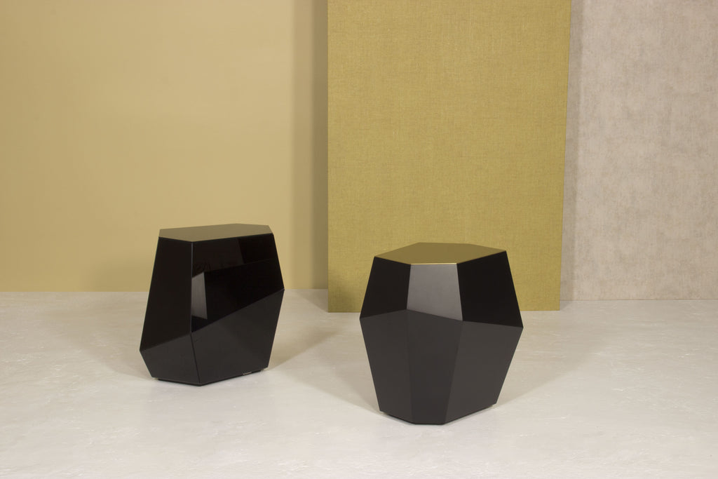 Table THREE ROCKS | BLACK GLASS COFFEE & SIDE TABLES INSIDHERLAND