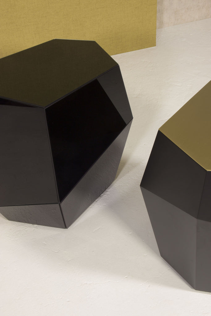 Table THREE ROCKS | BLACK GLASS COFFEE & SIDE TABLES INSIDHERLAND