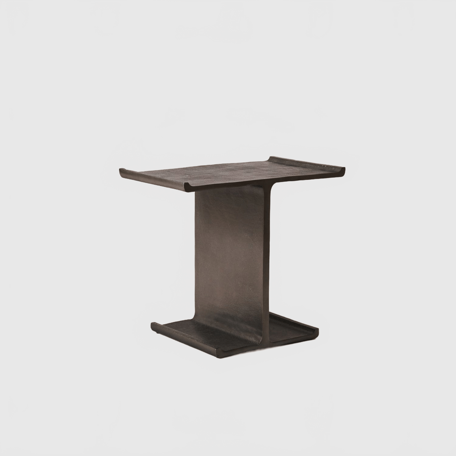 HOUSE OF LÉON I-BEAM SIDE TABLE Side Table