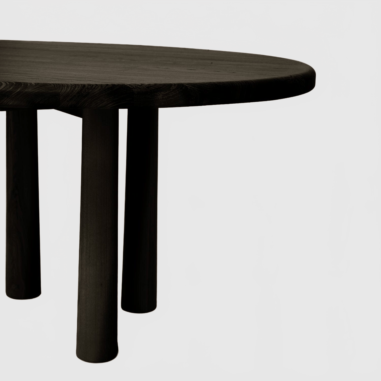 HOUSE OF LÉON ROUND TOPA TOPA DINING TABLE | BLACK Dining Table