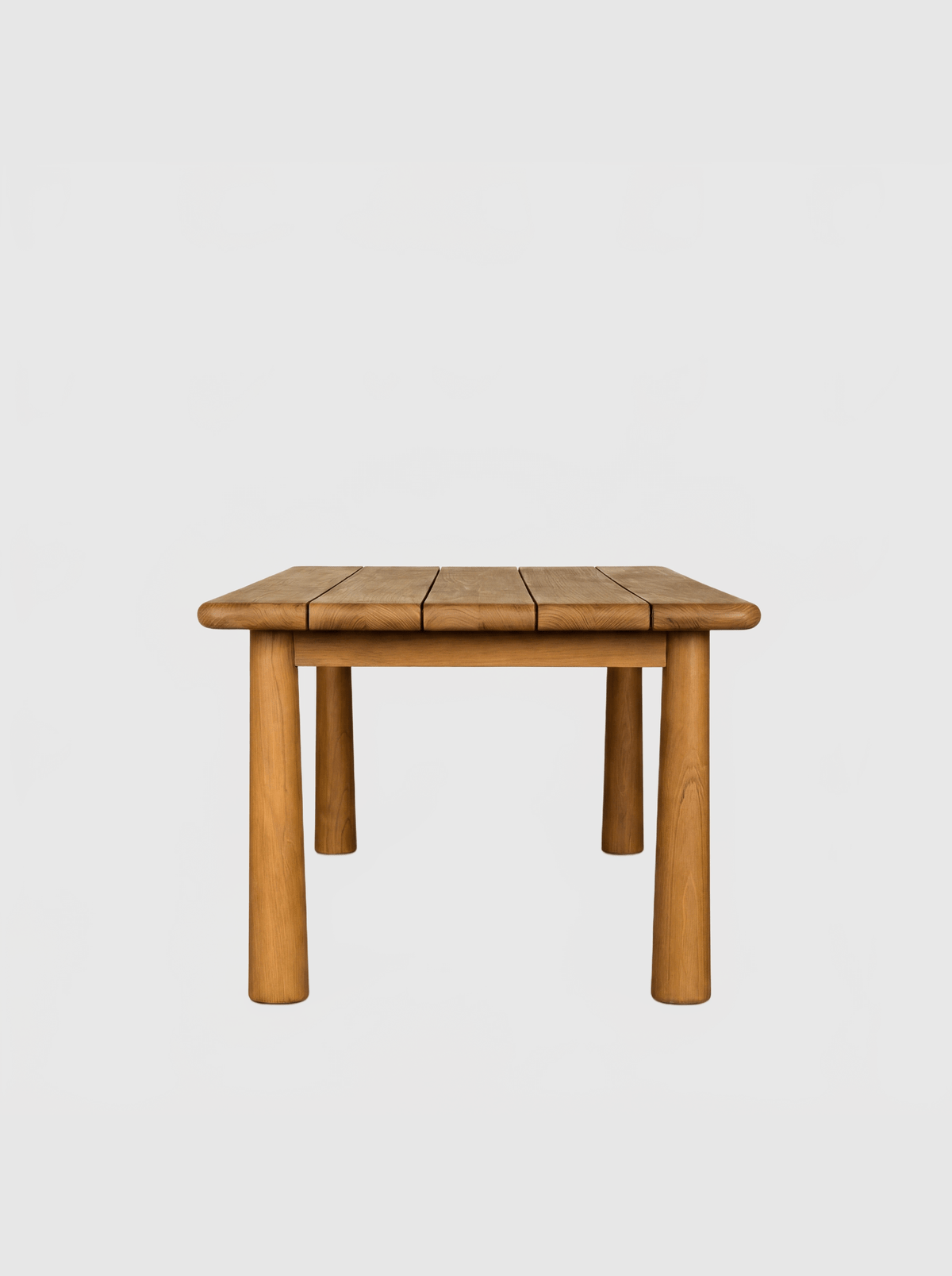 HOUSE OF LÉON TOPA TOPA OUTDOOR DINING TABLE Outdoor Dining Table