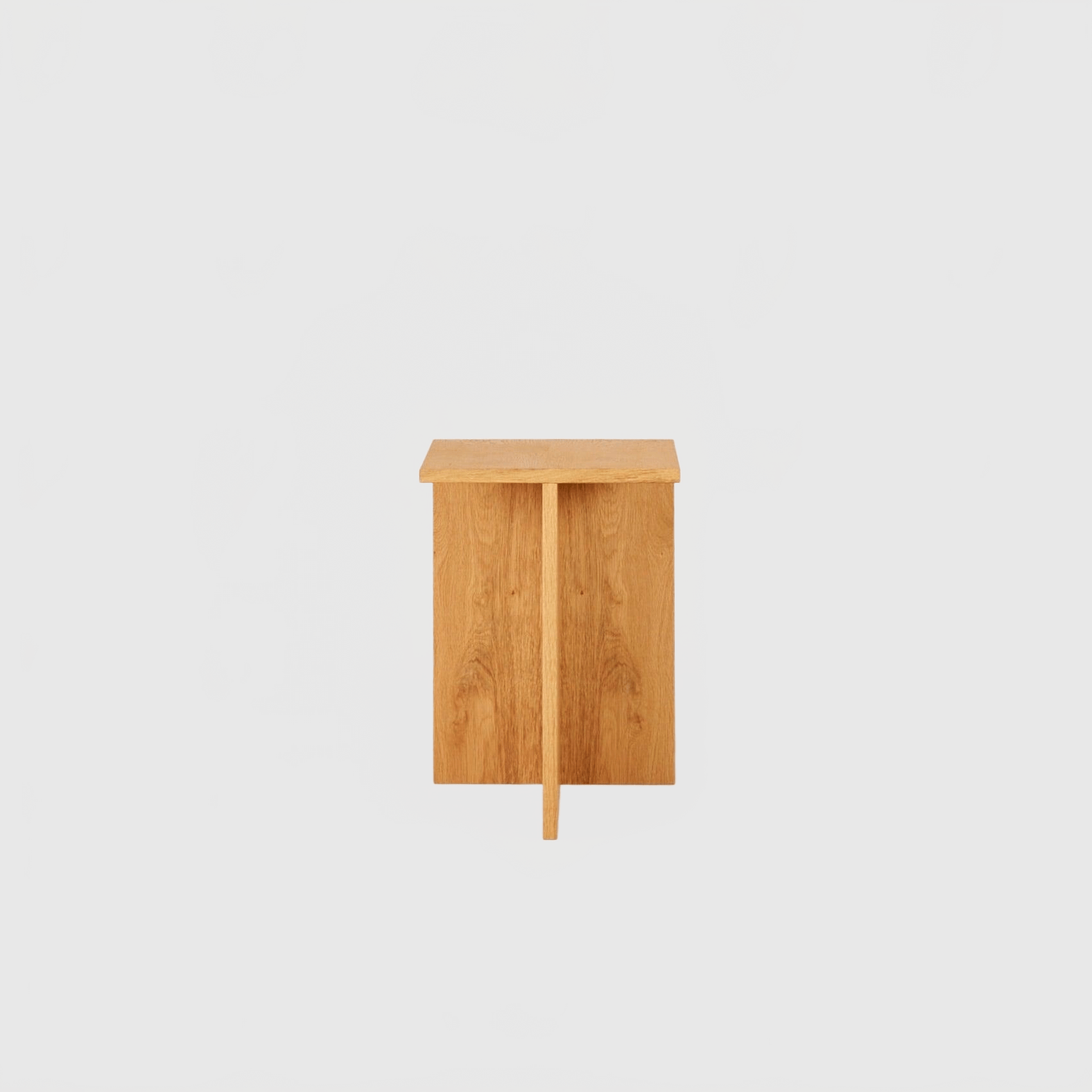 HOUSE OF LÉON VALLEY SIDE TABLE | WHITE OAK Side Table