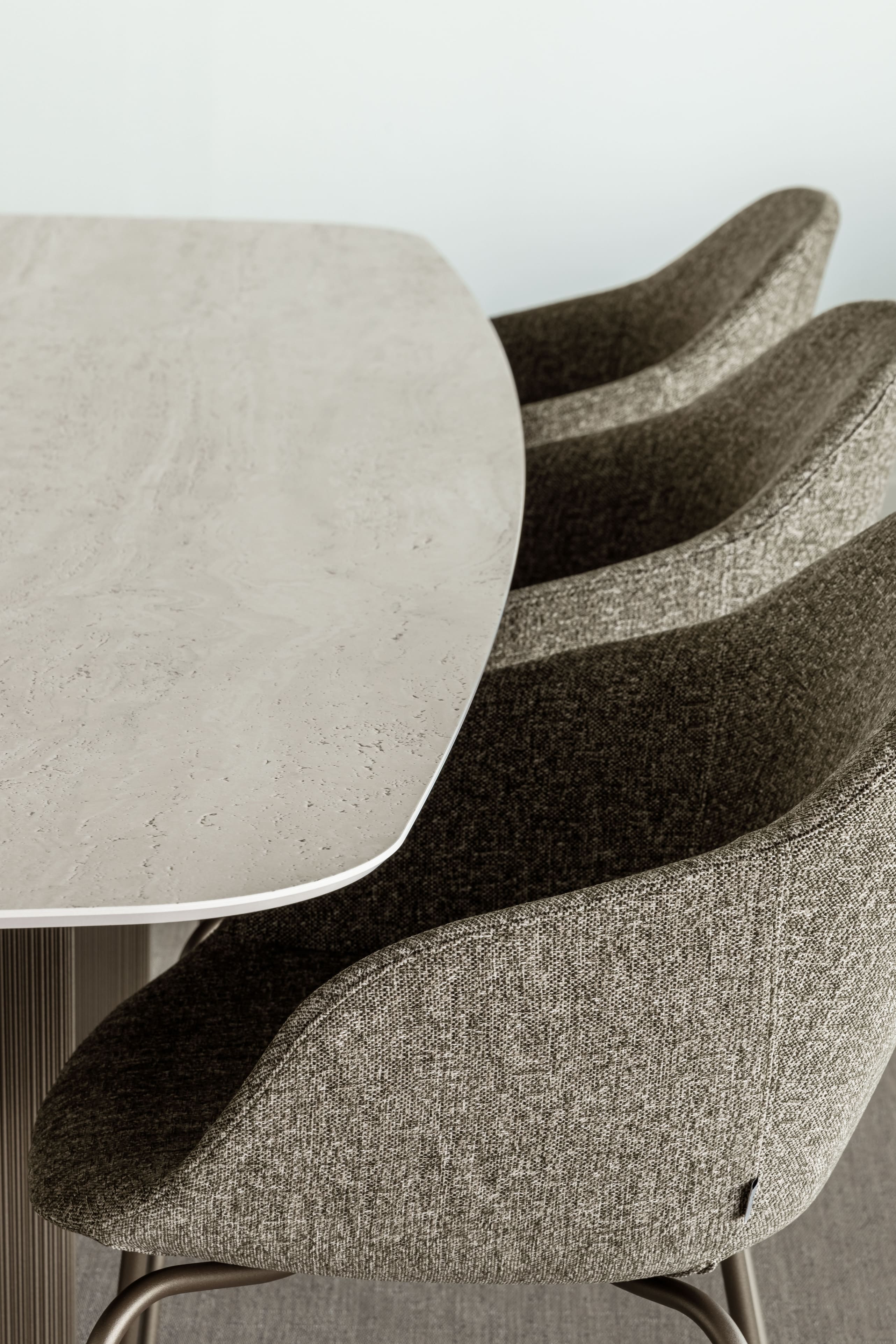 JOLI PULSE ELYPS DINING TABLE Dining Table