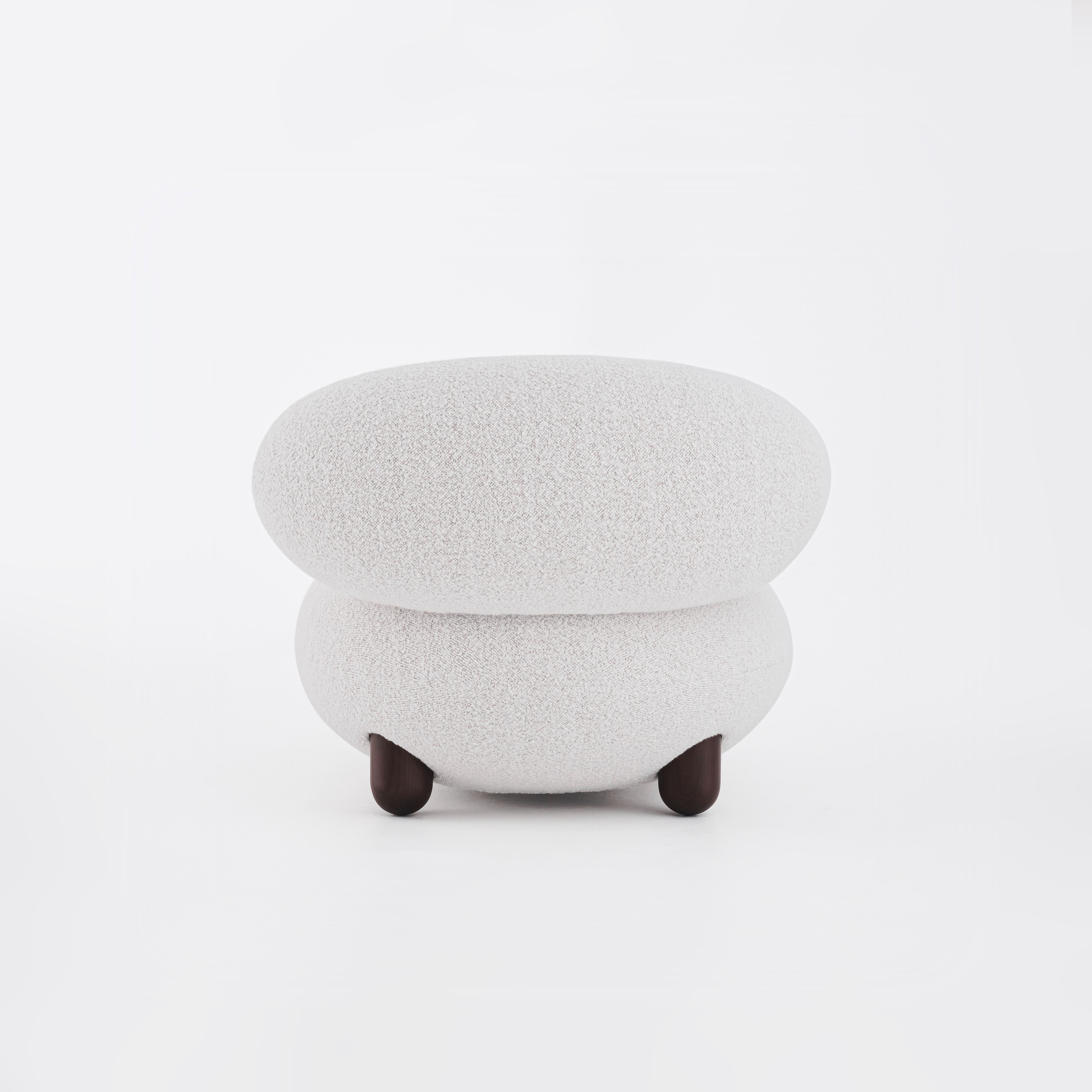 Lounge Chair FLOCK LOUNGE CHAIR NOOM