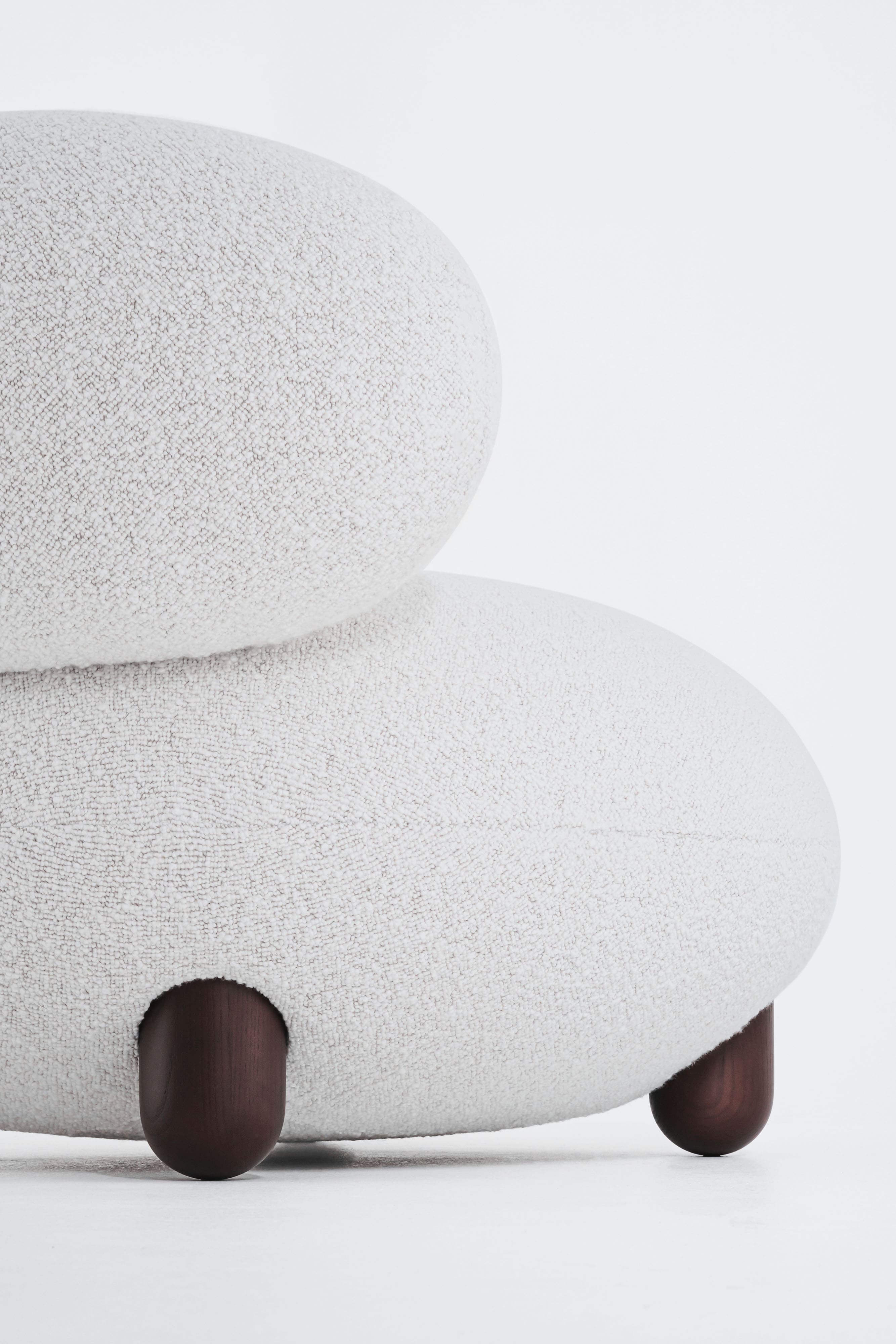 Lounge Chair FLOCK LOUNGE CHAIR NOOM