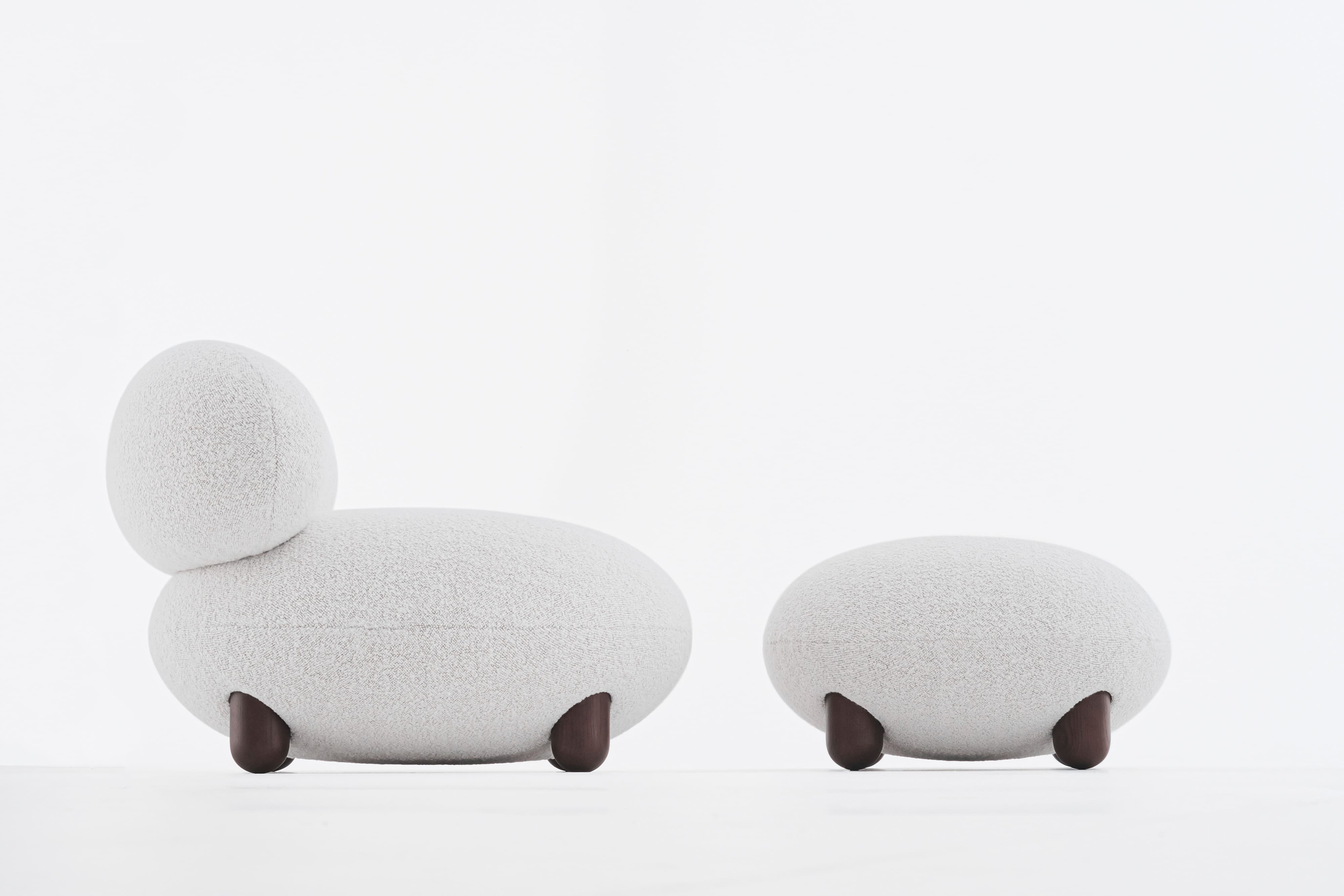 Lounge Chair FLOCK LOUNGE CHAIR NOOM