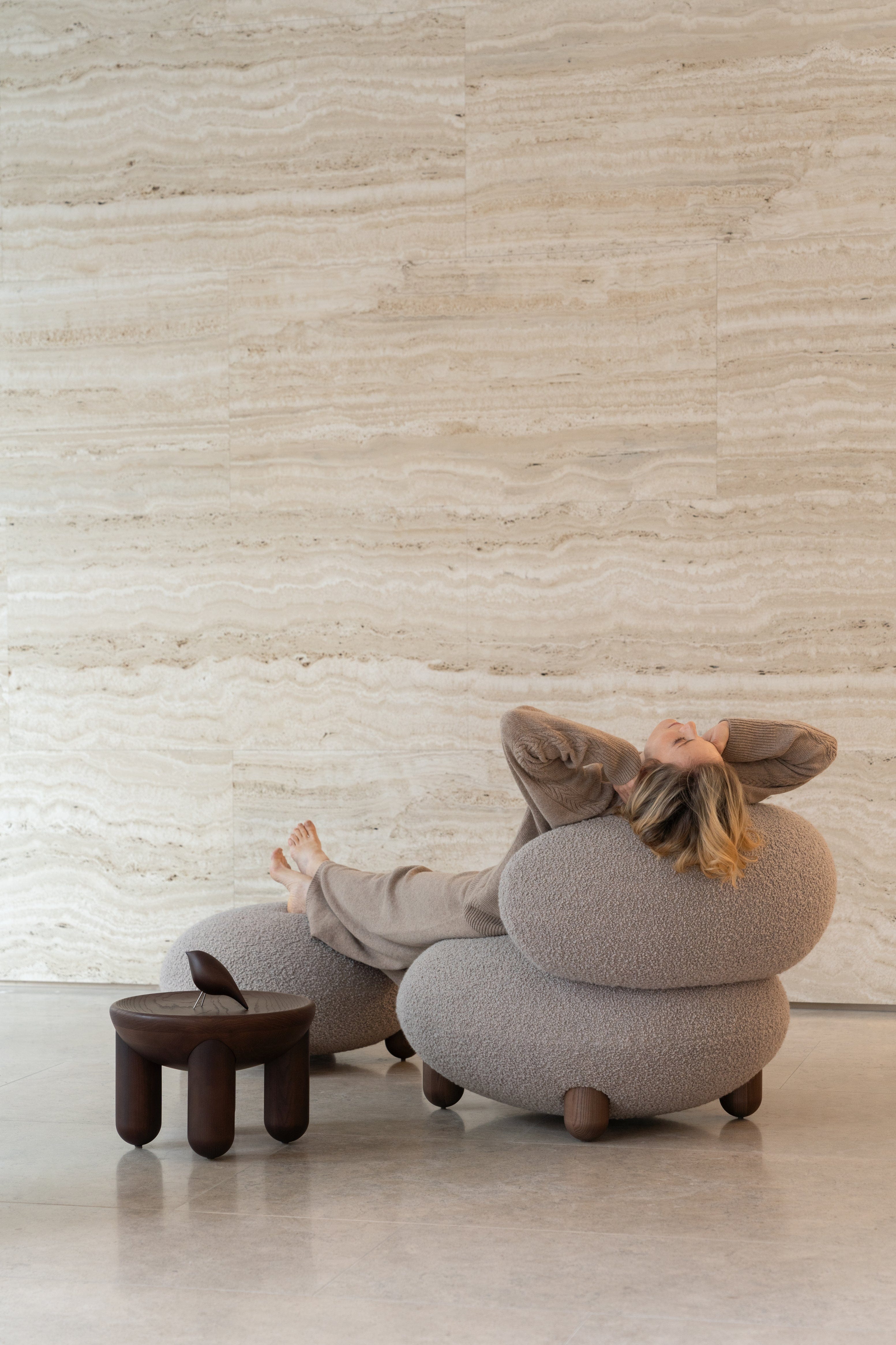 Lounge Chair FLOCK LOUNGE CHAIR NOOM