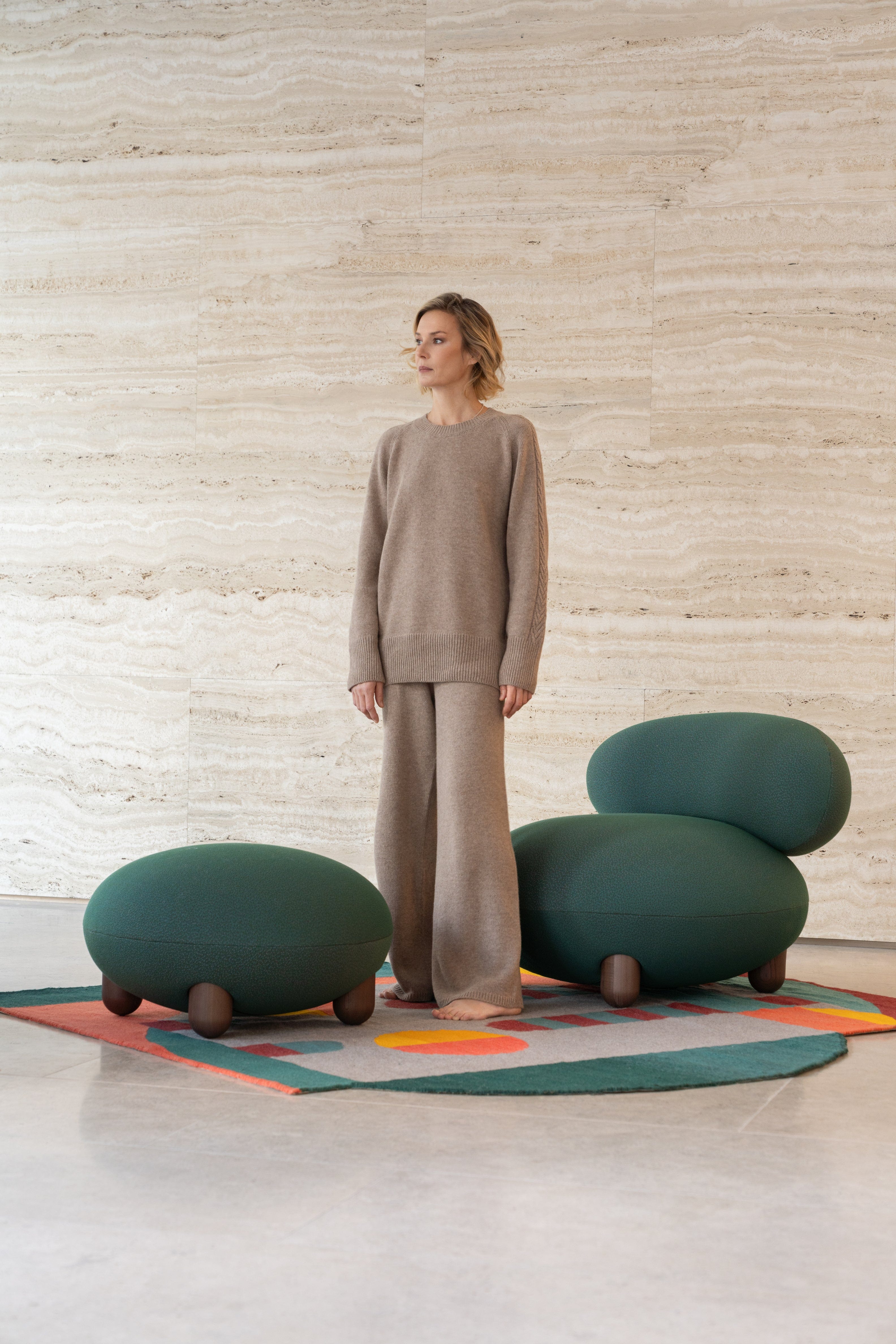 Lounge Chair FLOCK LOUNGE CHAIR NOOM