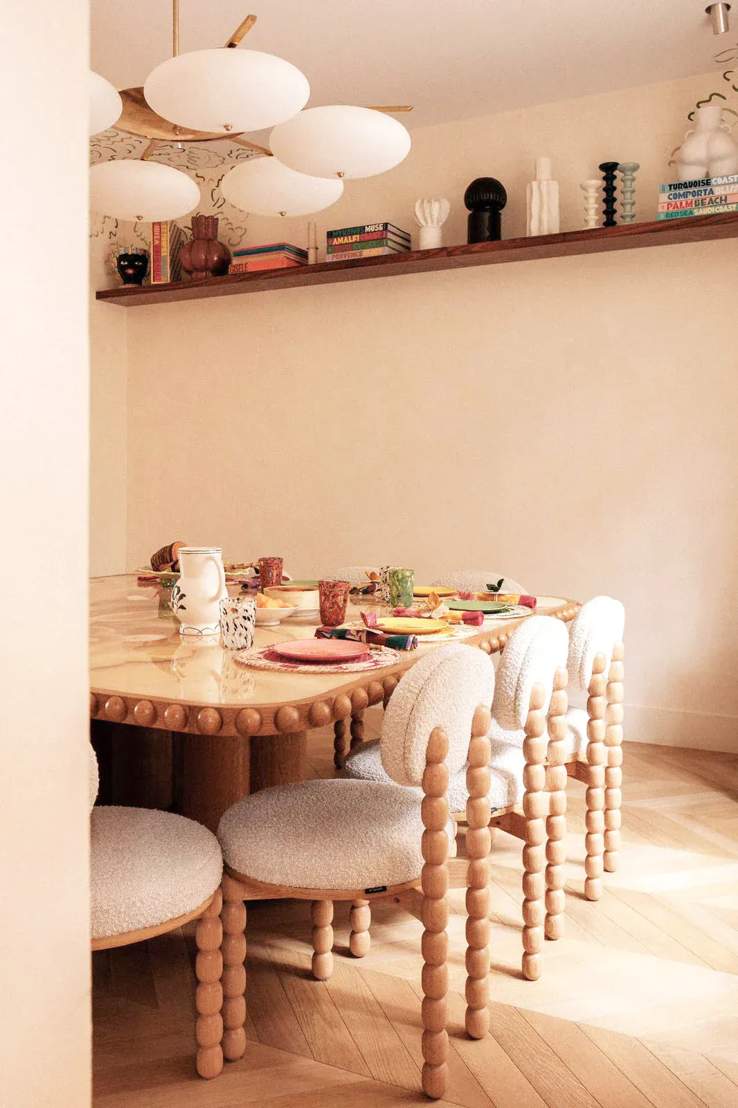 MARBERA BISCUIT SIXTIES ONYX AND OAK DINING TABLE Dining Table