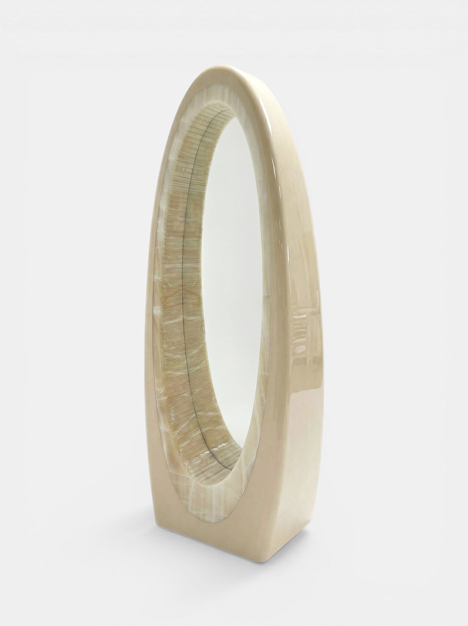 Marbera Marbera Harch Off-White And Vanilla Onyx Sculptural Floor Mirror