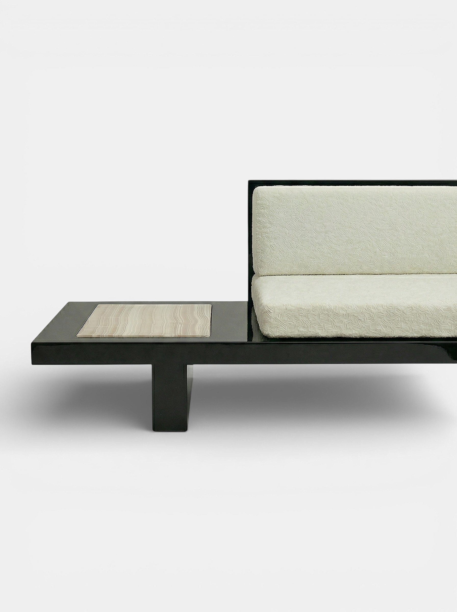 MARBERA PHOEBE BLACK & IVORY ONYX BENCH Bench