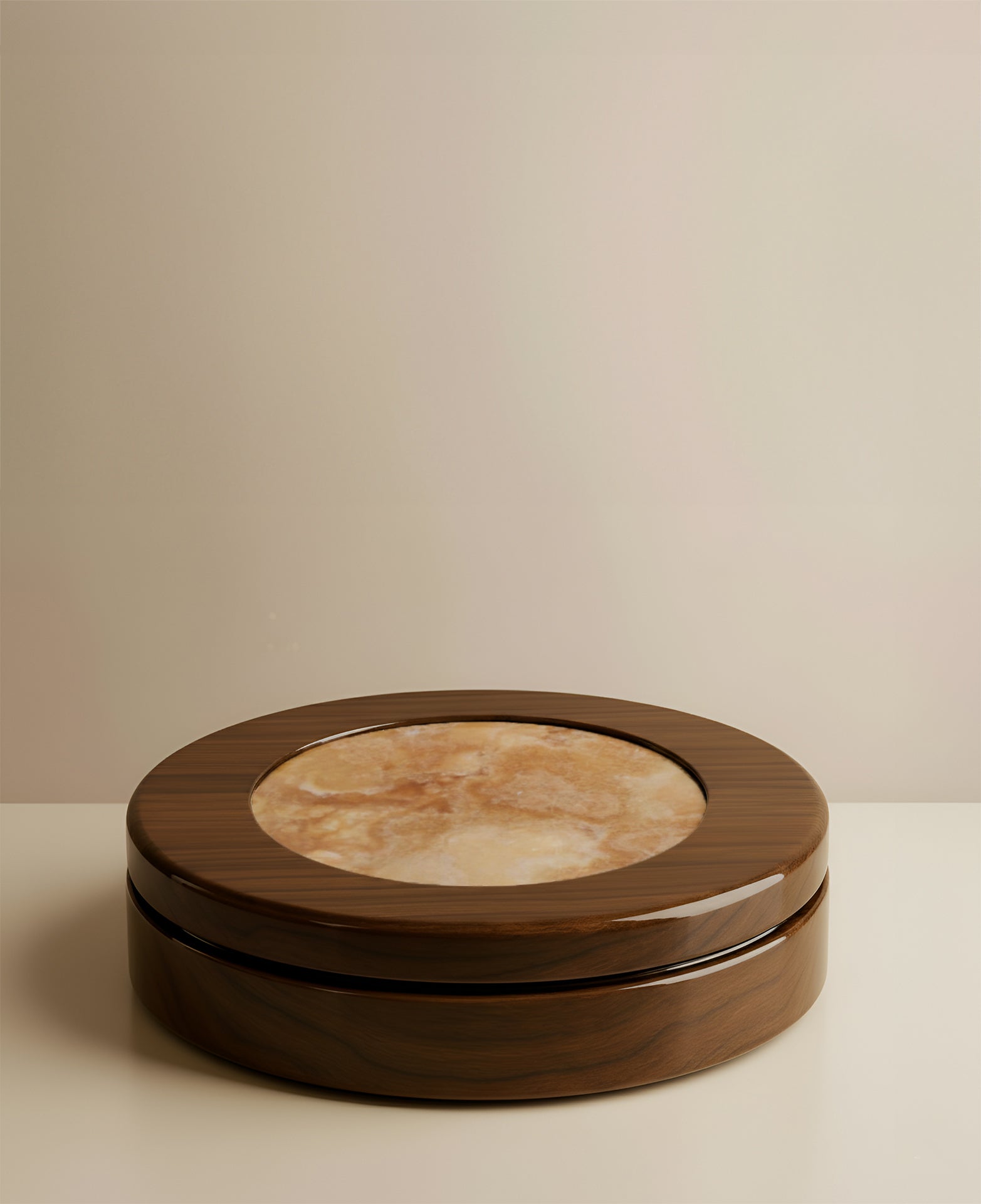 https://cdn.shopify.com/s/files/1/0971/2346/7599/files/marbera-yoyo-wood-and-honey-onyx.jpg?v=1766503526