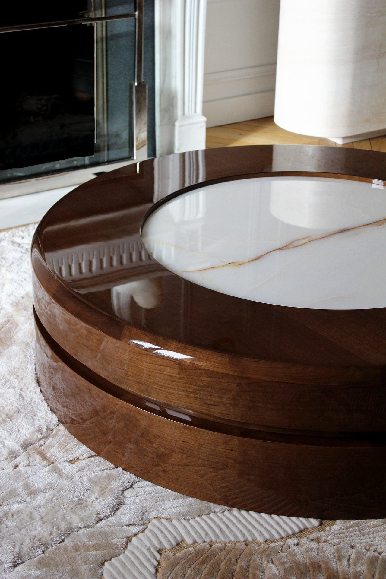 MARBERA YOYO | WOODEN & SHELL ONYX Coffee Table
