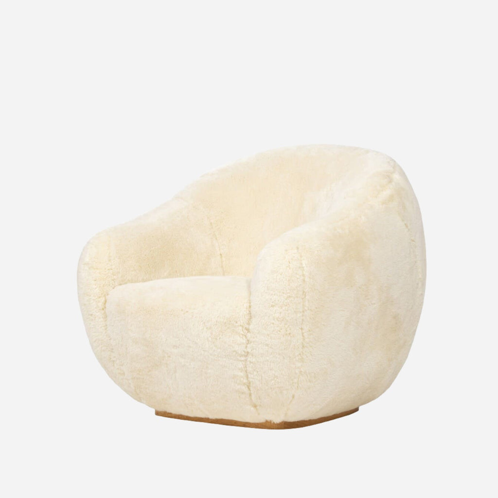 Armchair NIEMEYER II | FUR ARMCHAIR INSIDHERLAND