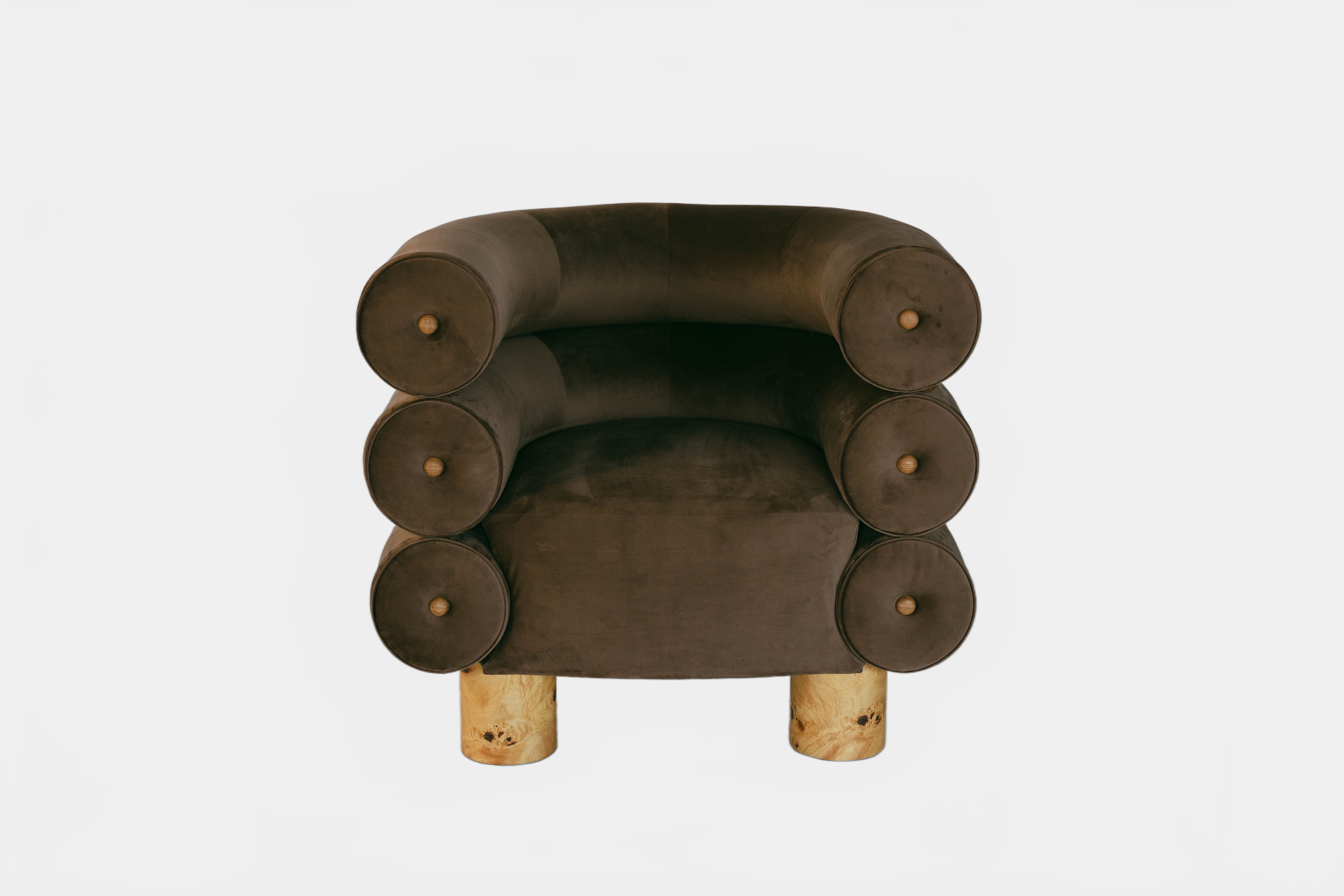 Armchair FAVOR CHAIR Savvy Design & Co.