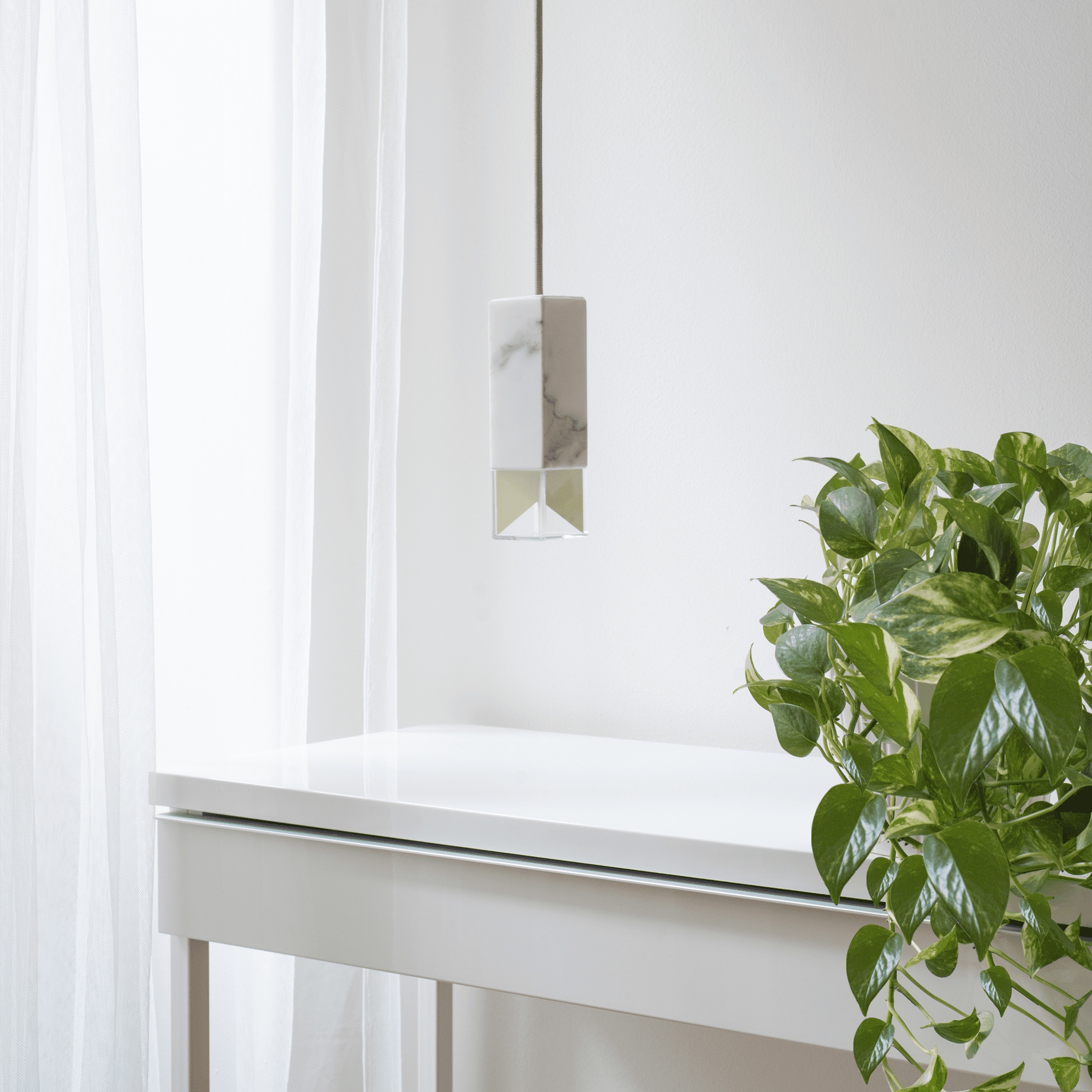 Pendant Lamp LAMP/ONE - MARBLE | SINGLE SUSPENSION FORMAMINIMA