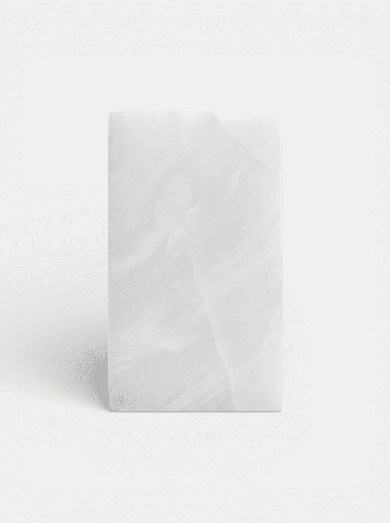 PLINTH WHITE ONYX PLINTH MARBERA