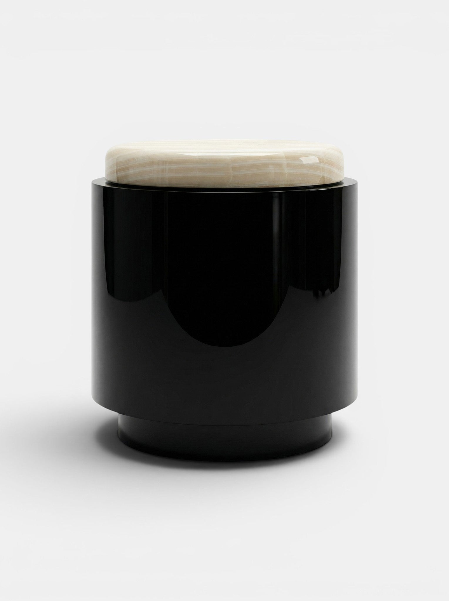 https://cdn.shopify.com/s/files/1/0971/2346/7599/files/pomponblackandivoryonyx2.jpg?v=1777039320
