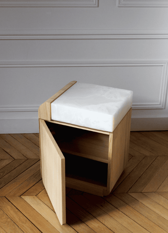 Side Table AMO OAK & WHITE ONYX STORAGE TABLE MARBERA