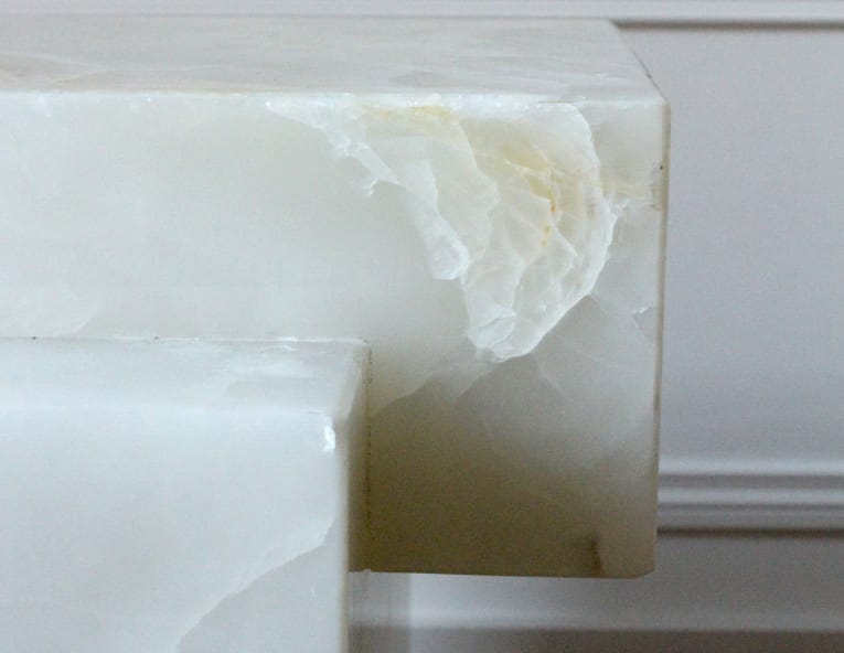 Side Table GAIA WHITE ONYX TABLE MARBERA