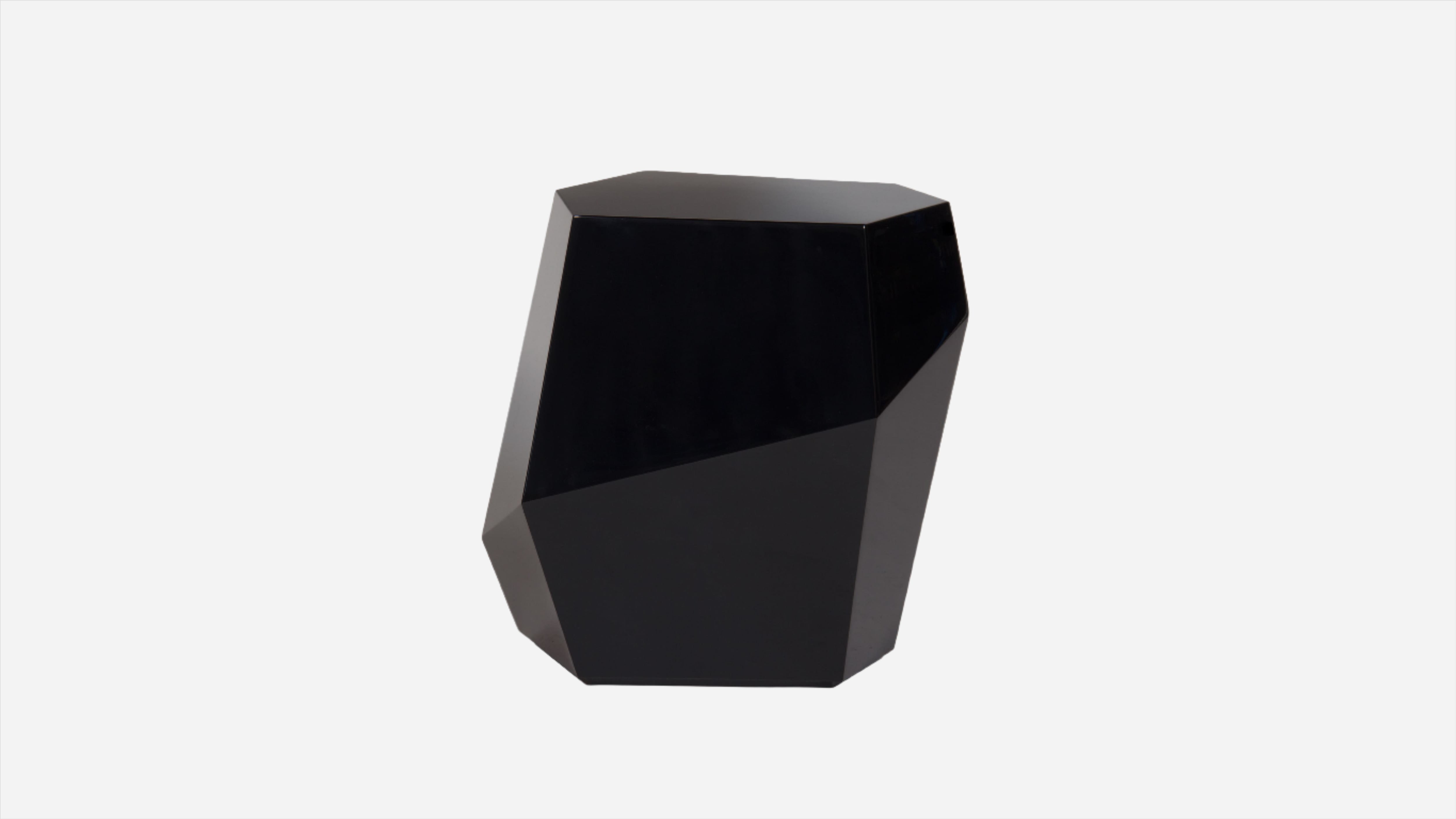 Side Table THREE ROCKS HIGH SIDE TABLE INSIDHERLAND