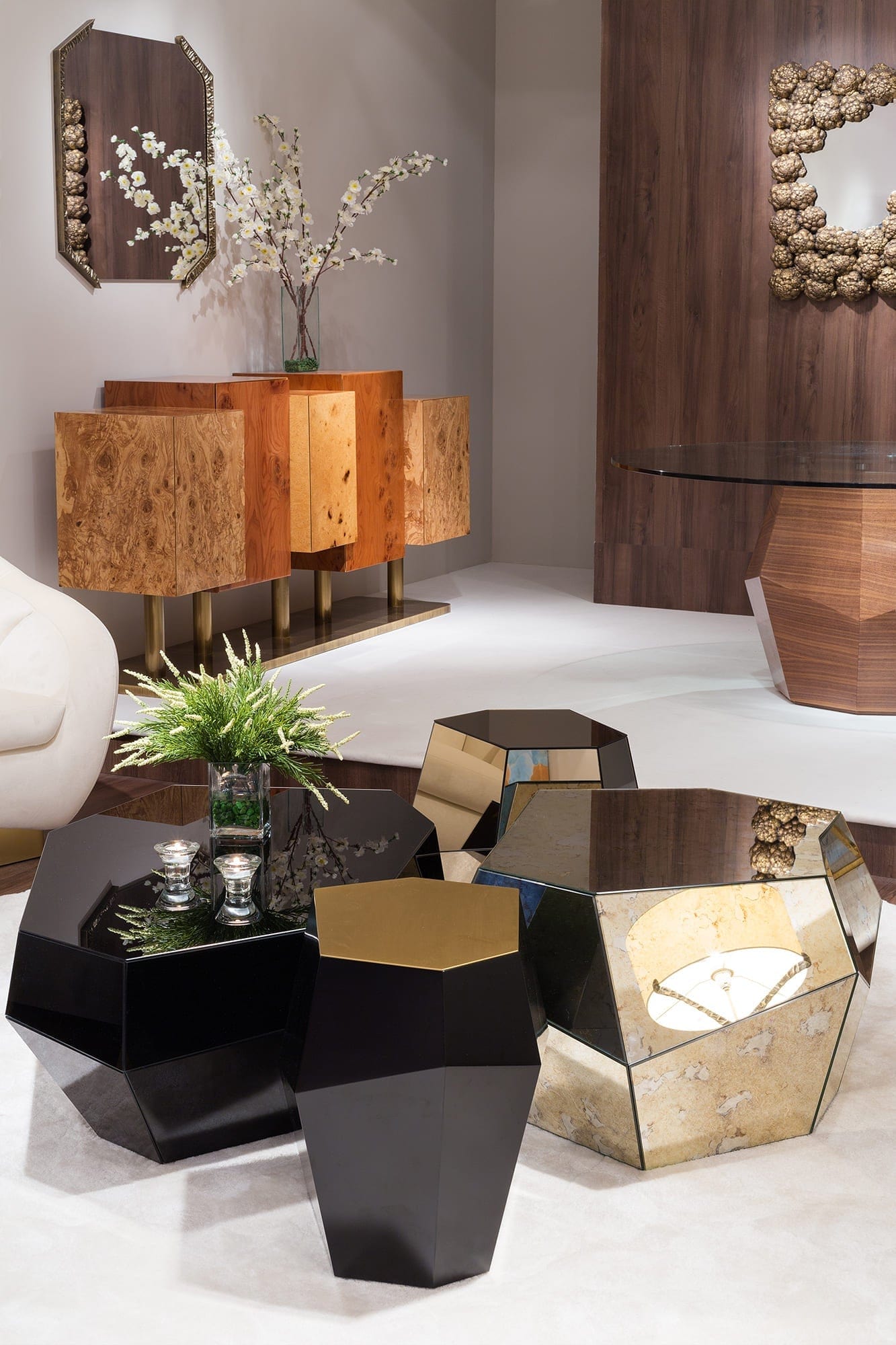 Sideboard THE SPECIAL TREE SIDEBOARD | EXOTIC VENEERS INSIDHERLAND