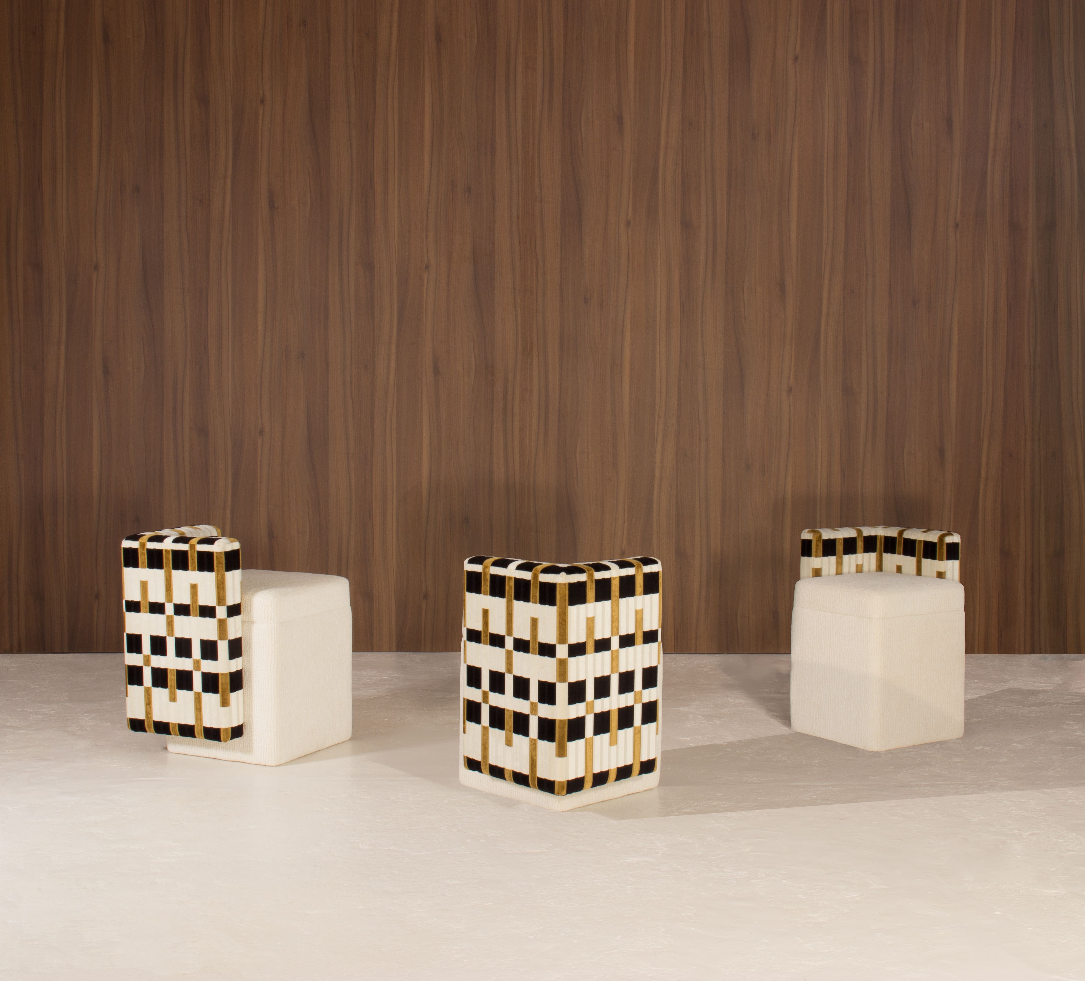 Stool NOT A CUBE STOOL INSIDHERLAND