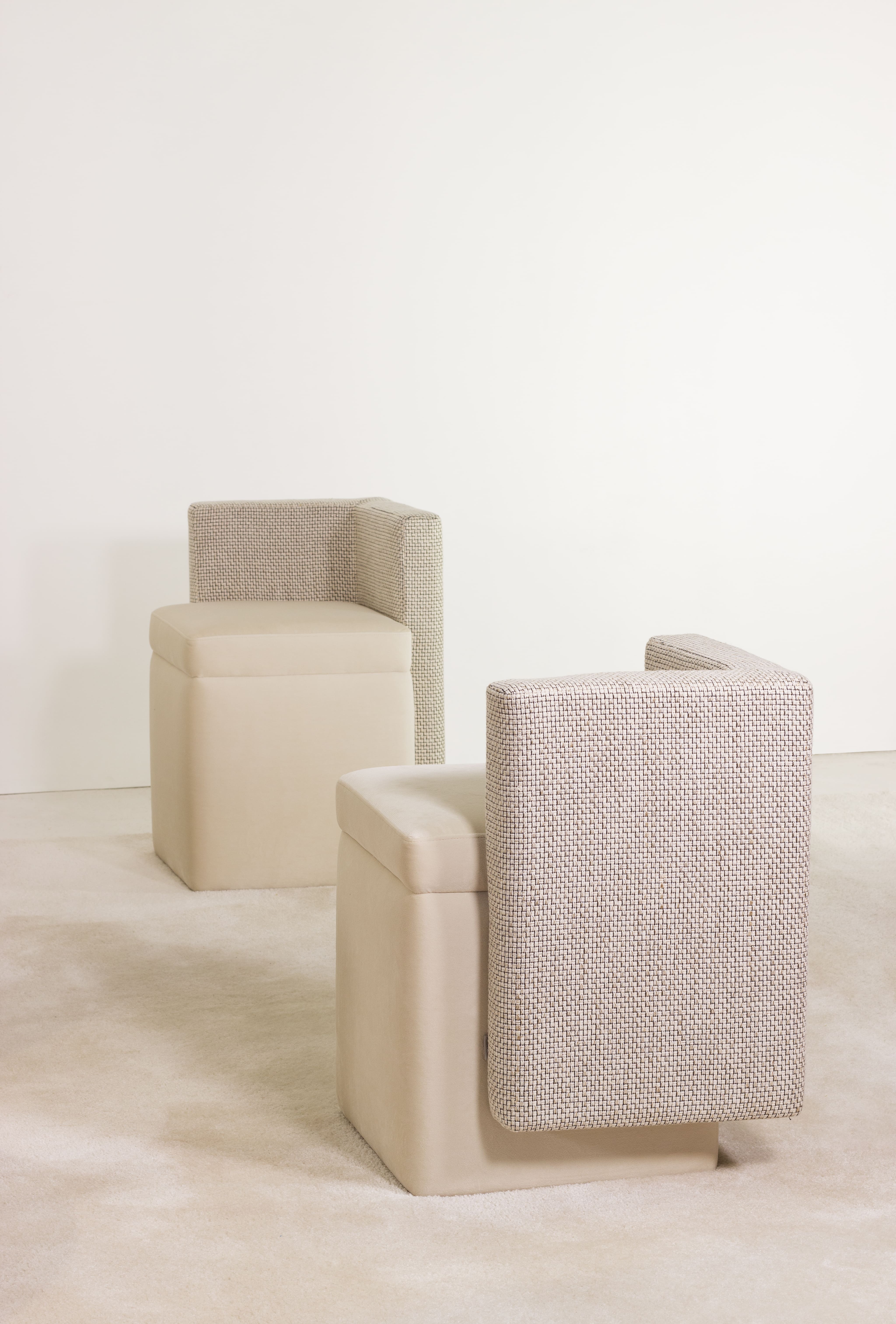 Stool NOT A CUBE STOOL INSIDHERLAND